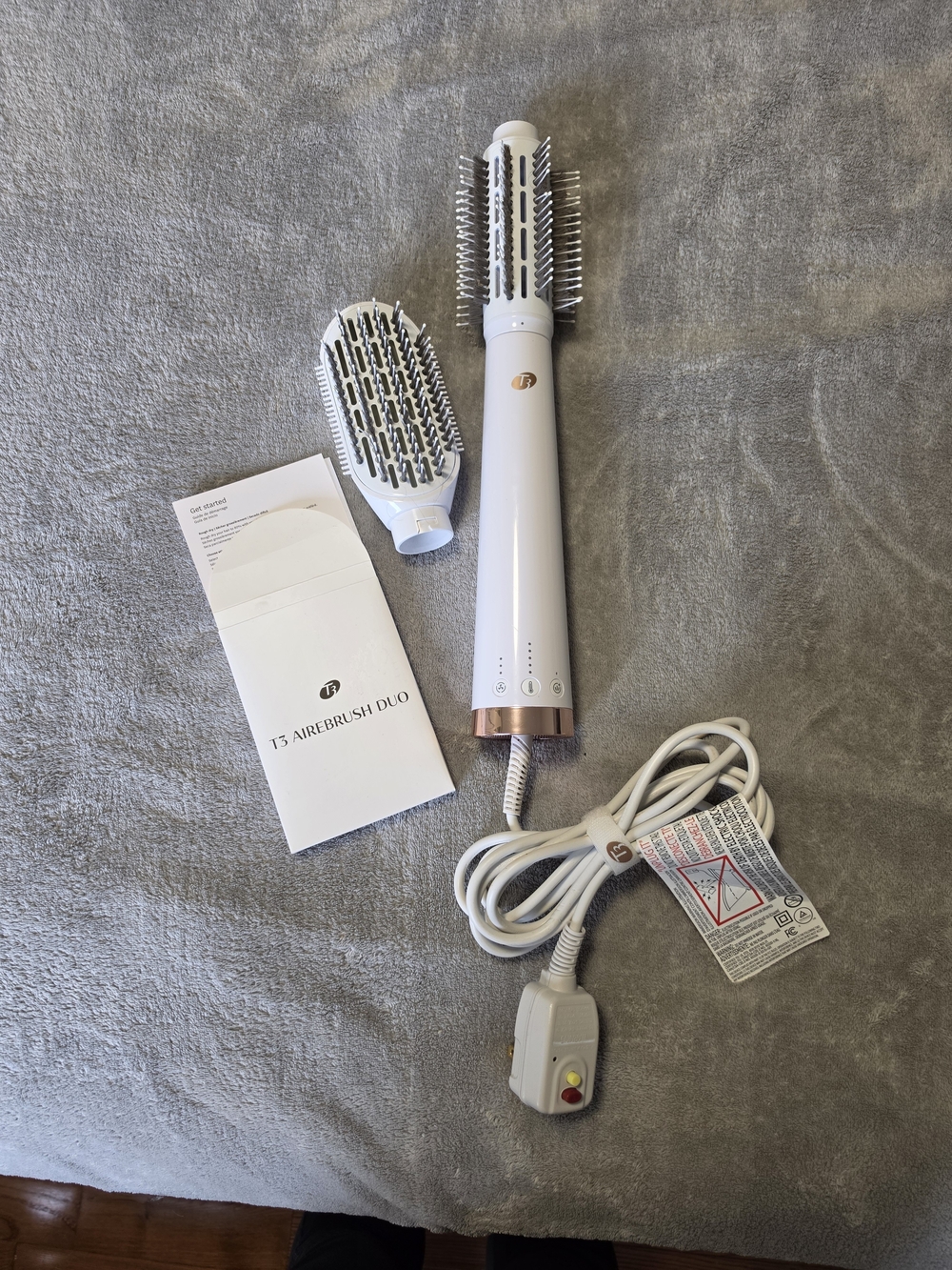 T3 White and Rose Gold Airbrush Duo Styling Brush